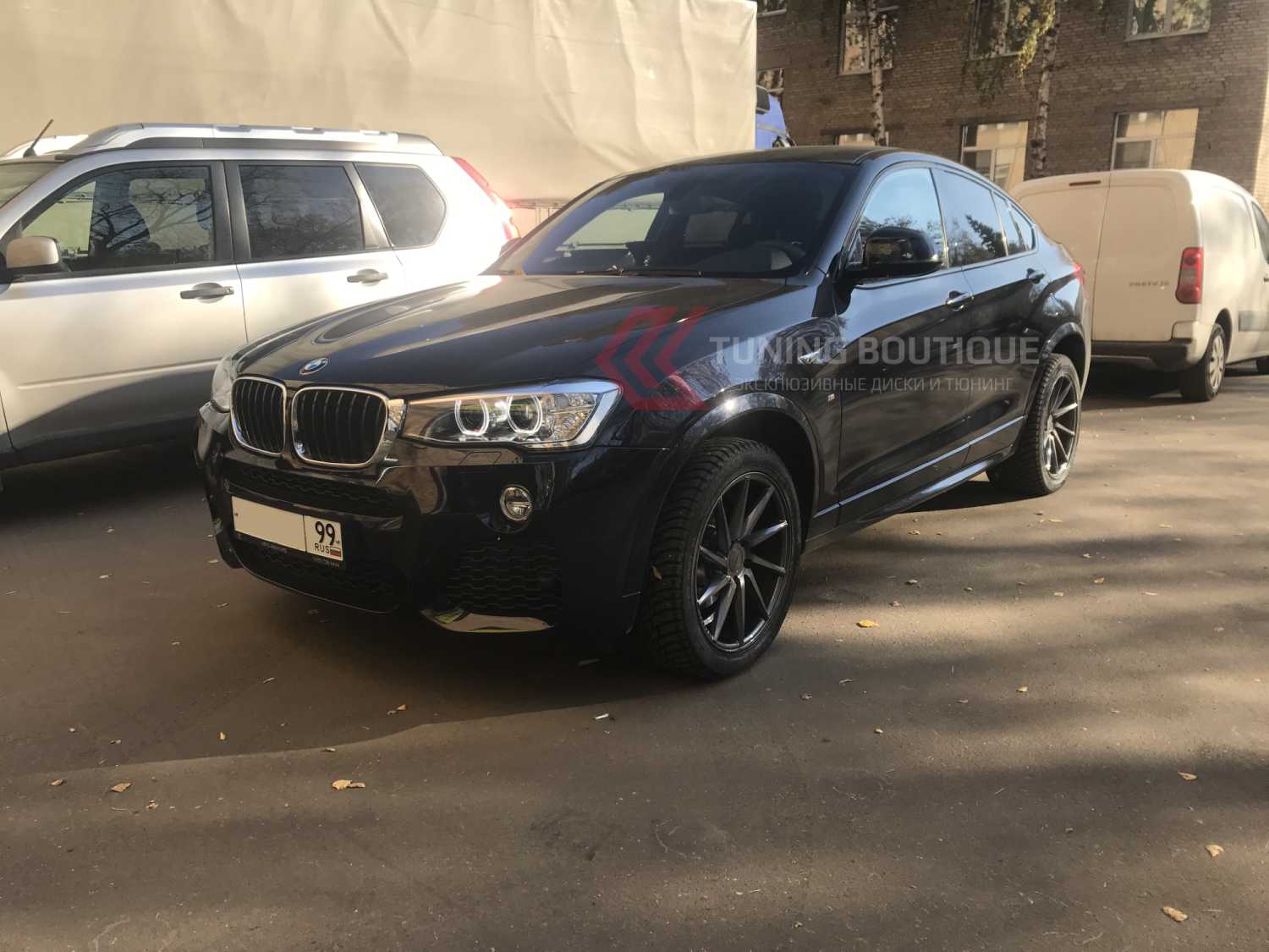 BMW X4 на 19" дисках Vossen CVT Gloss Graphite фото 1